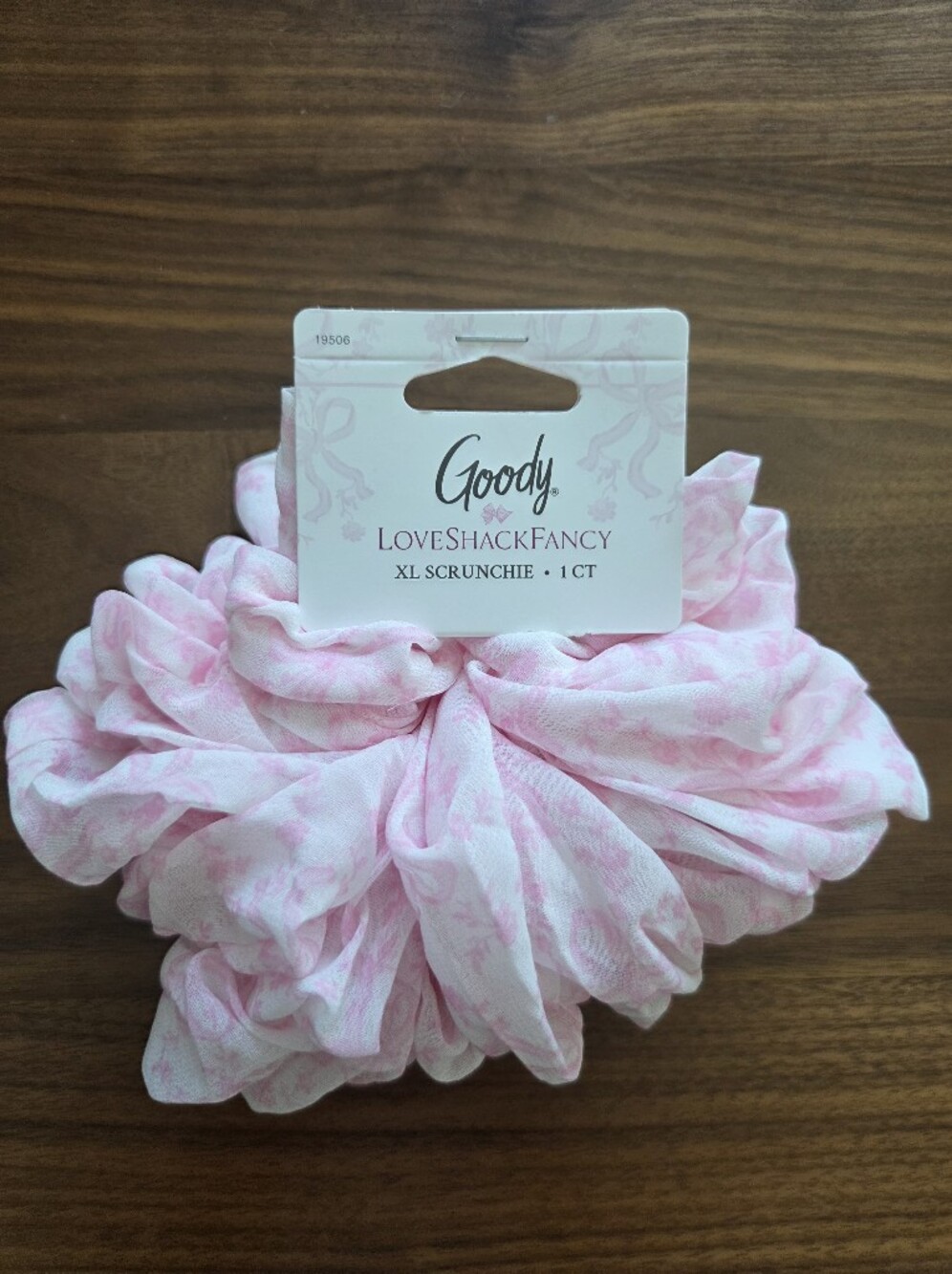 New LoveShackFancy x Target Collab Goody Coquette Bow XL Scrunchie 1CT Chantilly
